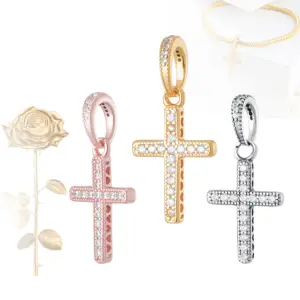 Kreuz Charm Anhänger versilbert mit Zirkon