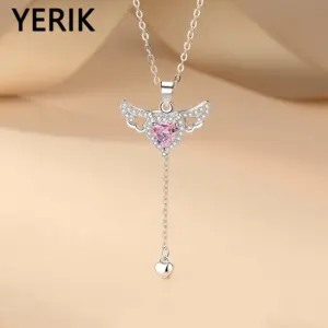 Herzkette mit rosa Stein und Engelsflügeln – silberfarben