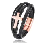 Schwarzes Lederarmband mit roségoldfarbenem Kreuz und Verschluss