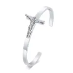 Herren Armband mit seitlichem Kreuzmotiv aus Edelstahl