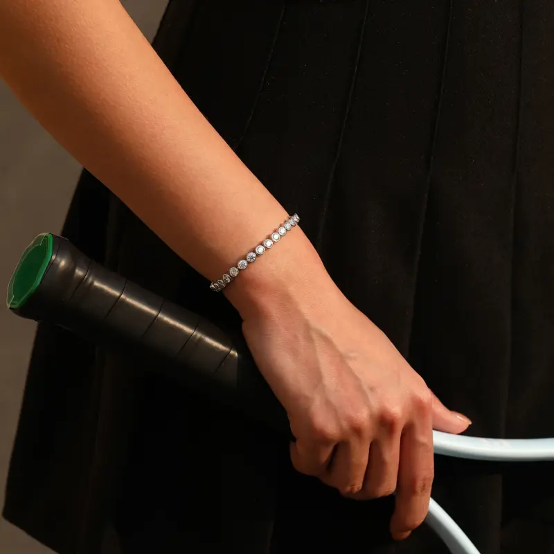 Moissanit Tennisarmband mit Verschluss im Detail