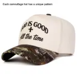 Seitliche Ansicht der christlichen Cap mit individuellem Camouflagemuster