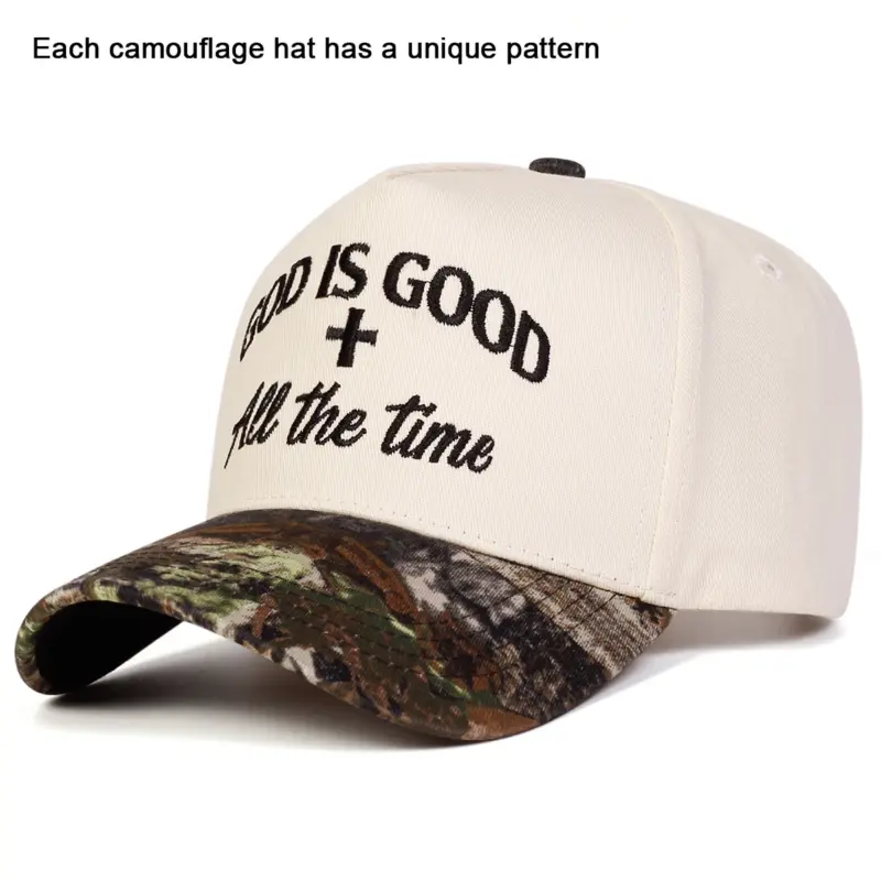 Seitliche Ansicht der christlichen Cap mit individuellem Camouflagemuster