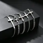 Kreuzarmband Herren aus Edelstahl – 4 Designs