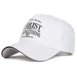 Weiße christliche Baseballcap mit dunklem CHRIST-Schriftzug