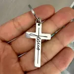 Christlicher Schlüsselanhänger mit Kreuz – Edelstahl Produktansicht