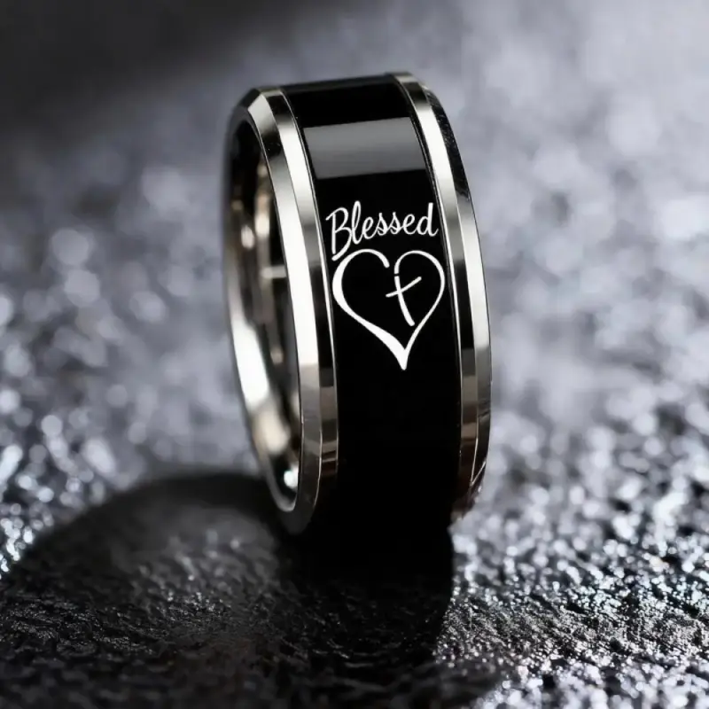 Christlicher Blessed Ring aus Edelstahl mit Herz und Kreuz, Einzelansicht