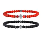 Zweier-Set aus rotem und schwarzem filigranem Kreuzarmband