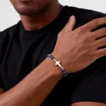 Religiöses Herrenarmband mit Naturstein und Edelstahl