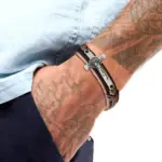 Christliches Unisex Armband mit Lederband – Detailansicht