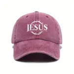 Jesus Cap in Burgunderrot im Vintage-Look mit weißem Jesus-Schriftzug, Dornenkranz und „Way, Truth, Life“, Vorderansicht
