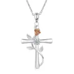 Huitan Kreuzkette mit roségoldfarbener Rose und klarem Zirkonia