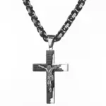 Schwarz-silberfarbene Byzantiner-Kreuzkette mit Jesusfigur auf dem Kruzifix
