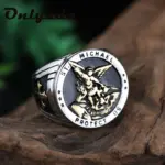 Erzengel-Michael-Ring von abdo Modell 253 mit goldfarbenen Motivelementen und Kreuz auf der Ringschiene