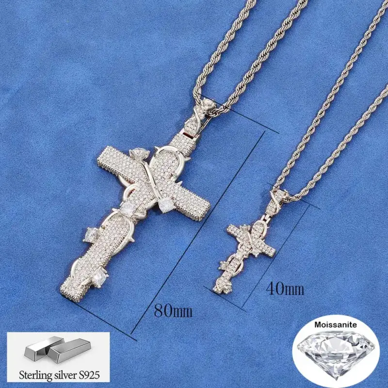 Moissanit Kreuz- und Jesus-Anhänger aus 925 Silber – Hauptansicht