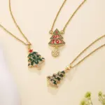 DoreenBeads Weihnachtskette – drei Tannenbaum-Motive