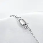 925 Sterling Silber Moissanit Kreuzanhänger – Detail