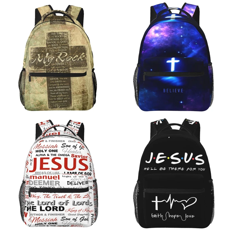 Vergleich von vier christlichen Rucksackdesigns mit Jesus-Schriftzug, Leuchtkreuz und Bibelworten