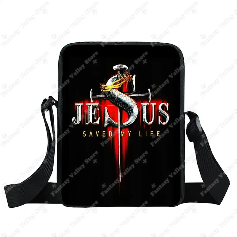 Fantasy Valley Jesus Saved My Life Crossbody-Tasche mit dekorativem Kreuz- und Schriftzug in Rot-Silberoptik