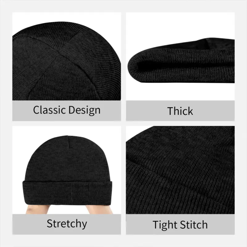 Nahaufnahmen der gerippten Acryl-Struktur und des umgeschlagenen Saums der Strickmütze