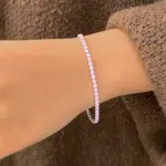 Rosa Tennisarmband für Damen – feine Gliederoptik mit Zirkonia