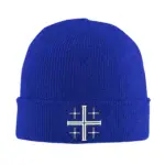 Blaue Jerusalemkreuz-Strickmütze aus Acryl in kräftigem Blauton