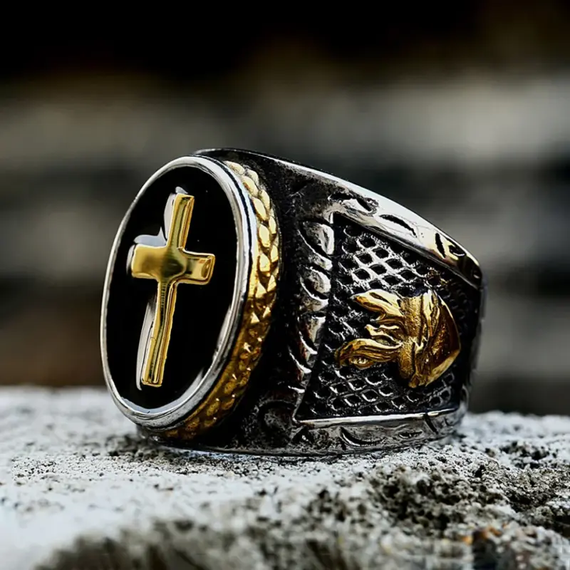 NORTHMAN Edelstahl-Kreuz-Siegelring mit goldfarbenem Kreuz und goldfarbenen Seitenakzenten